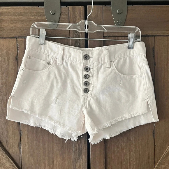 Free People White Run Away Slouch Button Raw Shorts Size 24 - Picture 2 of 8